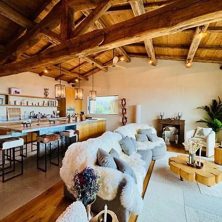 Demeure Moresca * Pietrosella